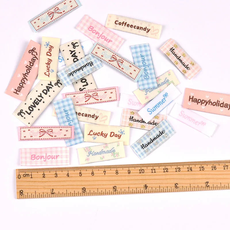 50pcs 12-50mm Assorted Cute Fabric Labels, Handmade Cotton Clothing Tags for DIY Sewing Crafts Clothes Bags cp3839 Qme