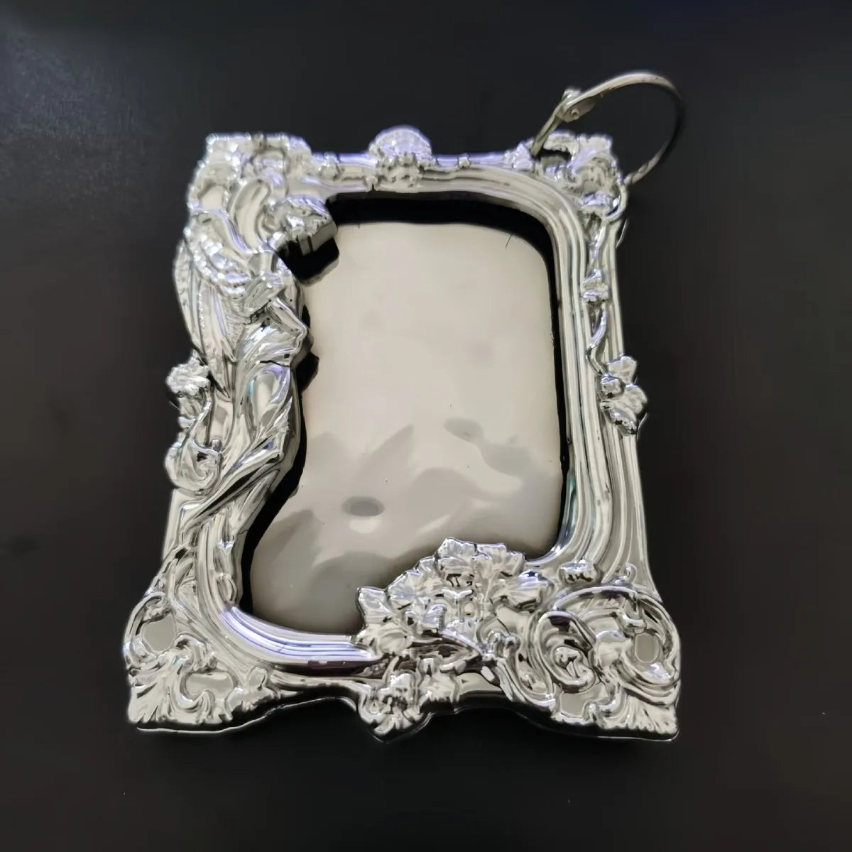 Lightweight Electroplated Frame Irregular Photocard Holder Keychain Qme Style 2