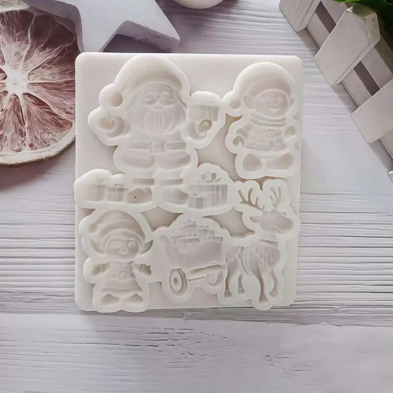 Reindeer Santa Claus Sleigh Elf Christmas Silicone Sugarcraft Mold Cupcake Baking Mould Fondant Cake Decorating Tools Qme 1pcs