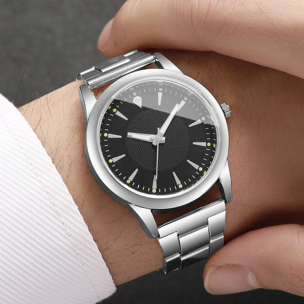 Business Casual Couple Wristwatch Pair, Polished Silver Metal Bracelet Minimal Round Dial Quartz Watch for Lovers Qme