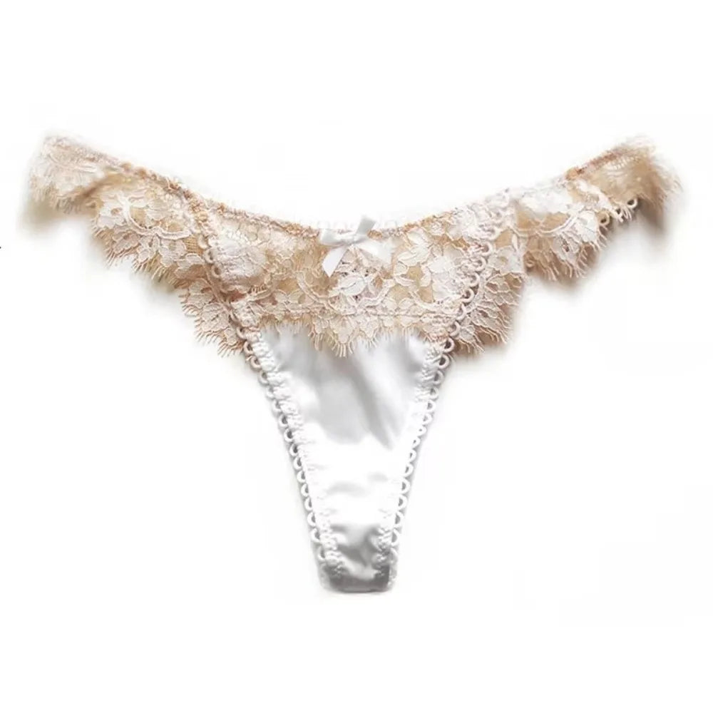 Sweet Romantic Lace Thongs Hollow Out Low-waist Underwear Women Qme White M 1pc