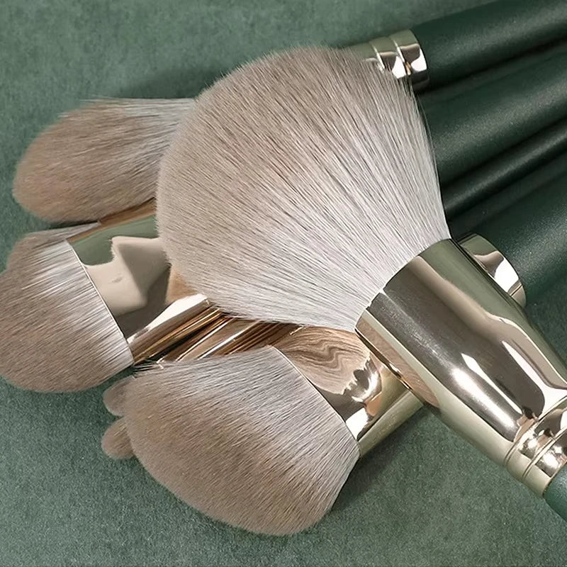 14Pcs Makeup Brushes Soft Fluffy Makeup Tools Cosmetic Powder Eye Shadow Foundation Blush Blending Beauty Make Up Brush Qme