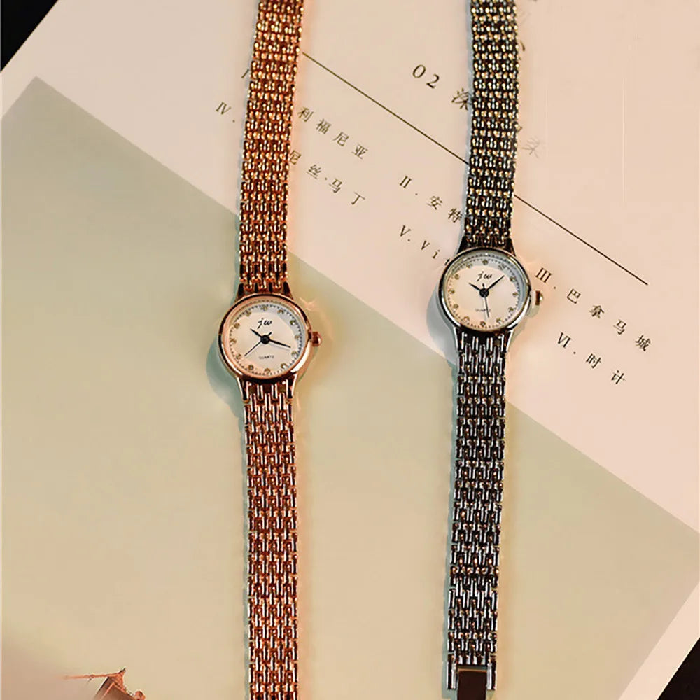 Female Exquisite And Compact Business Alloy Stainless Steel Band Quartz Watch Fashion And Casual Small Dial Delicate Wristwatch Qme