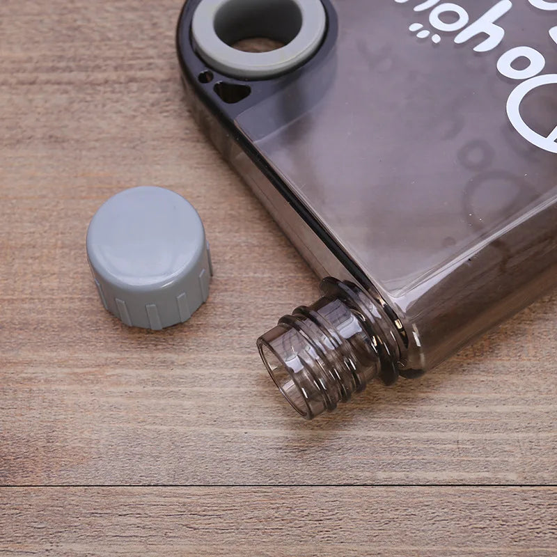 380MLPlastic Transparent Creative Water Bottle Buckle Carrying Cup Qme