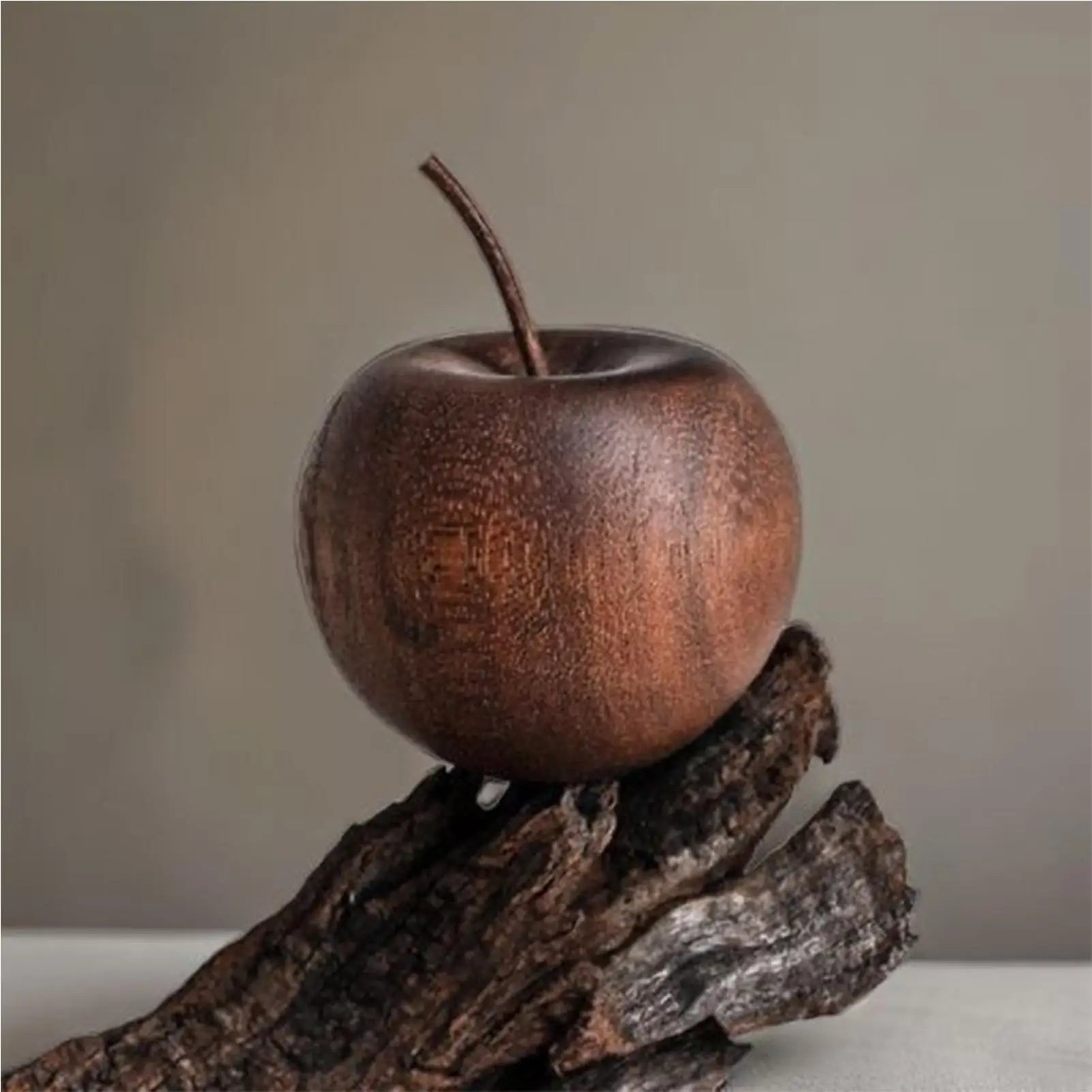 NEW 1pc Elegant Wooden Oil Diffuser - Apples Style, No Heat, For Car/Bedroom/Bathroom, Natural Scent, Gift, Spa Home Decors Qme