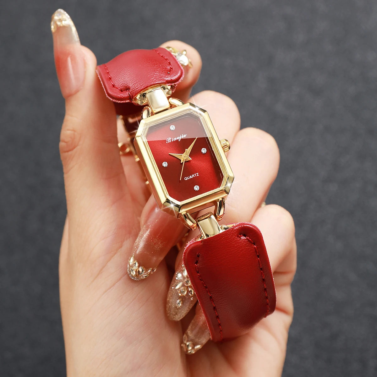 Women Small Rectangle Dial Quartz Wrist Watch Red Leather Strap Rhinestone Index Elegant Casual Ladies Dress Wristwatch Gift Qme