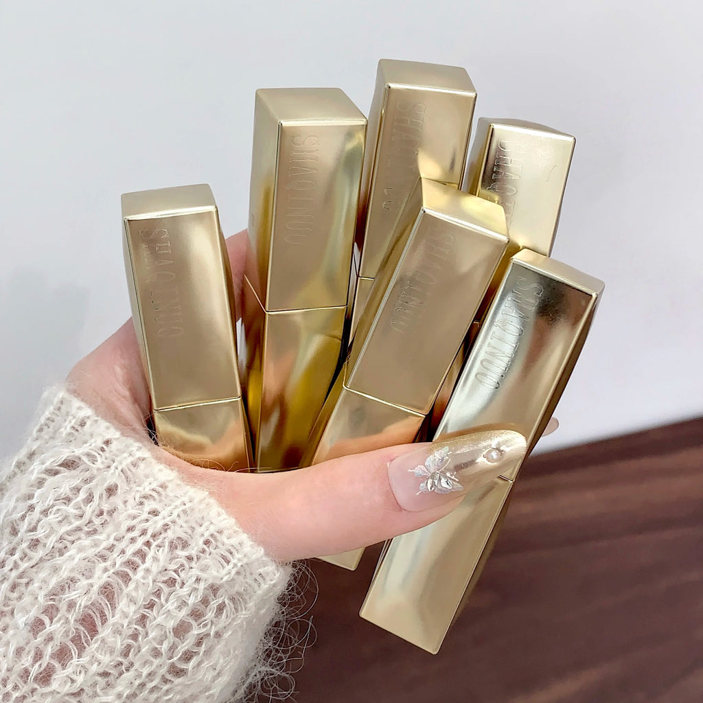 SHAQINUO Solid Lip Gloss Silky Glossy Luxurious Gold Lipstick Qme