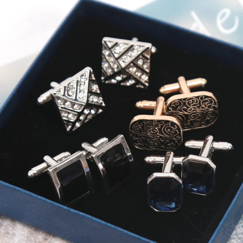 Novelty Luxury White Crystal Cufflinks for Mens Women High Quality Design Cuffbutton Shirt Jewelry Tie Accessories Qme