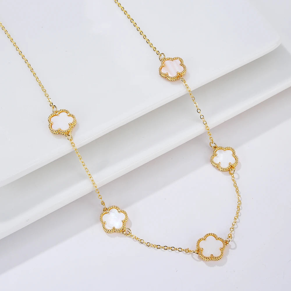 INS Selling Women Five Leaf Clover Necklace Fashion Geometric Sweet