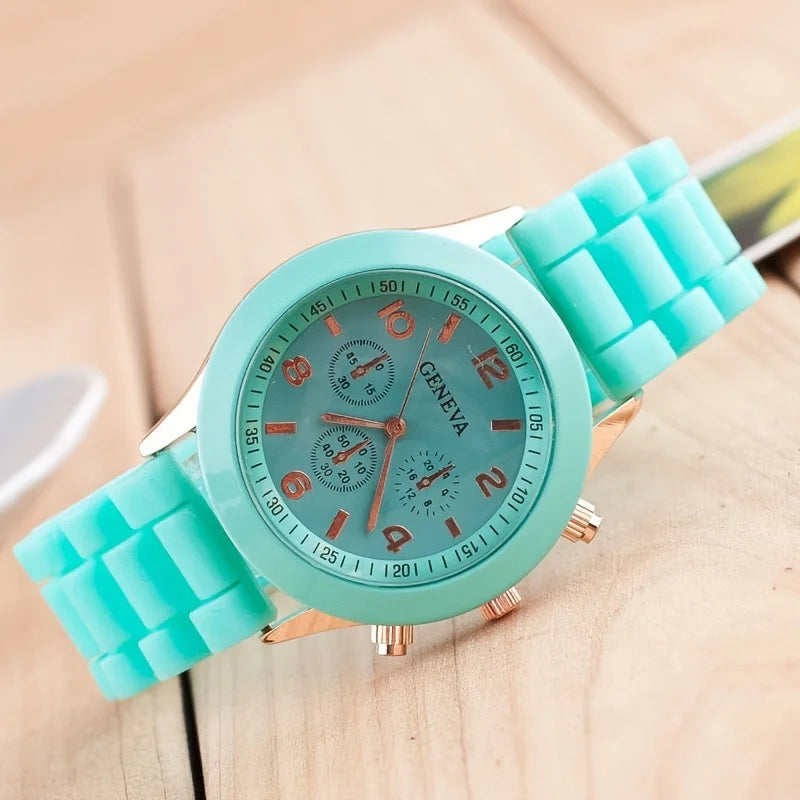 Watch Hot Sales Geneva Brand Silicone Women Watch Ladies Fashion Dress Quartz Wristwatch Female Watch montre relogio feminino Qme
