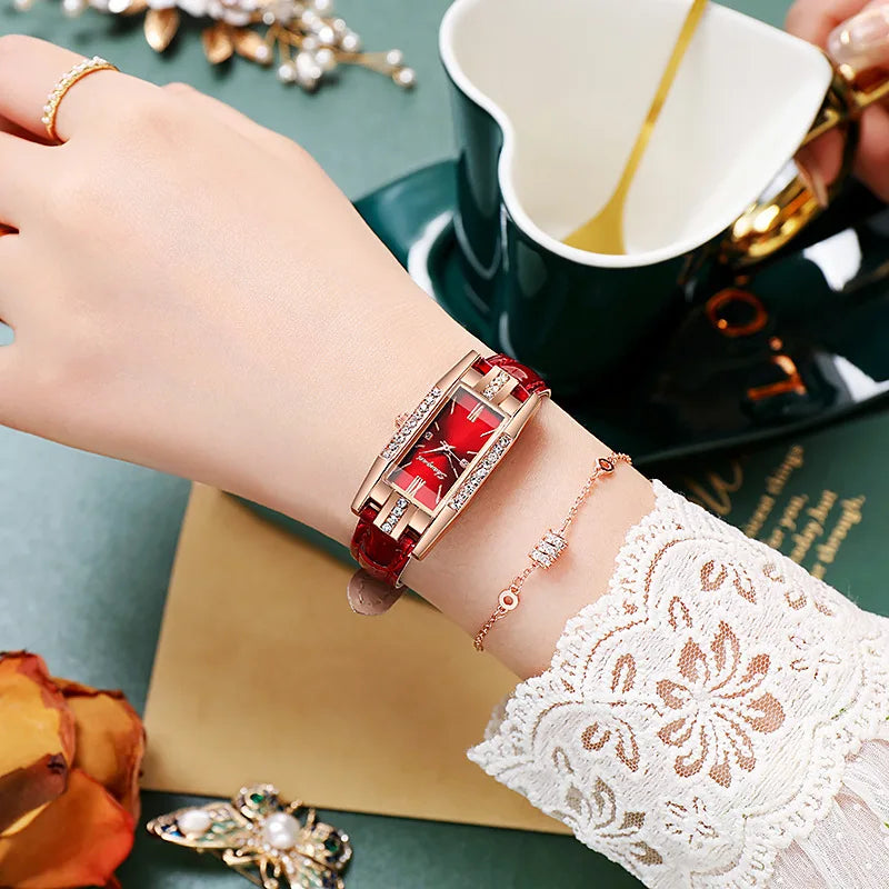 Small Rectangle Crystal Ladies Watch Rose Gold Roman Dial Glossy Leather Strap Women Elegant Dress Quartz Wristwatch Qme